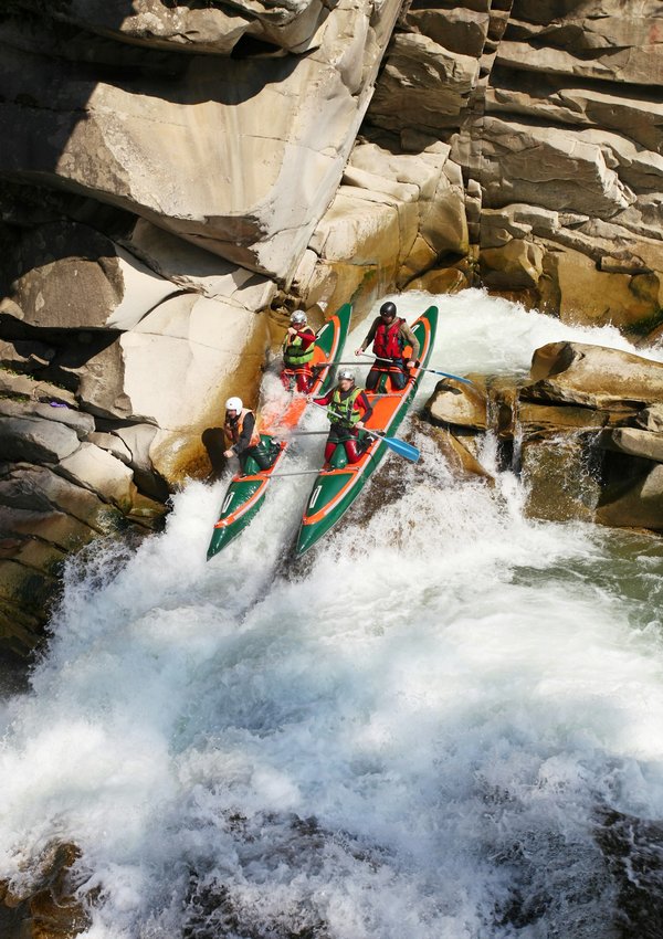 Quels sont les meilleurs spots pour faire du rafting sur le fleuve Zrmanja en Croatie?